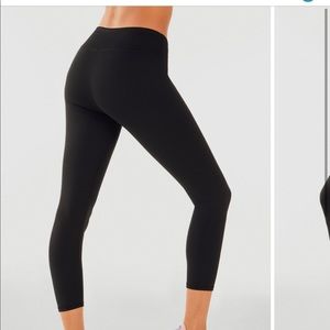 Mid Rise Fabletics Legging